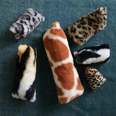 A set of cat kicker toys with or without catnip